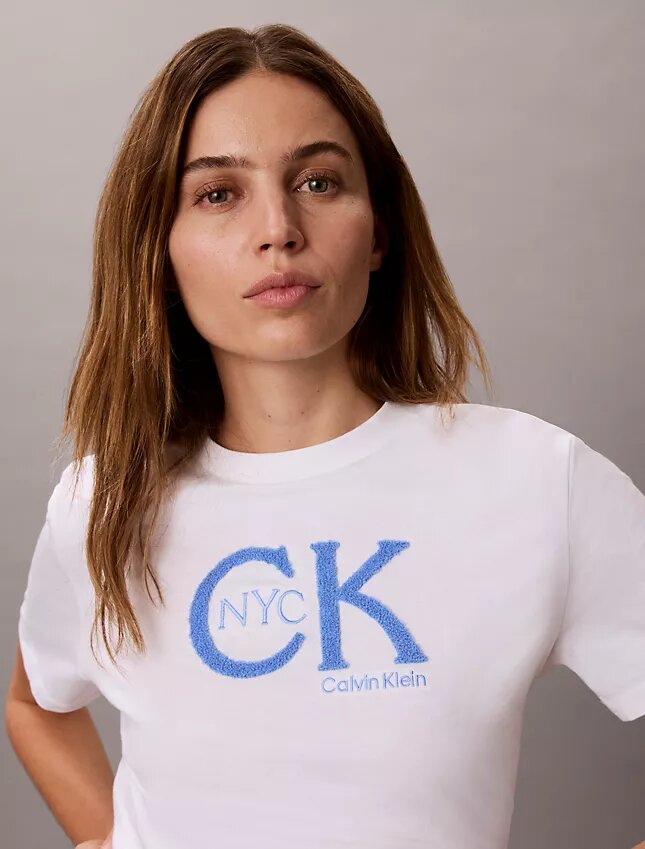 T-shirt classica con grafica Monogram Nyc T-shirt classica con grafica Monogram Nyc