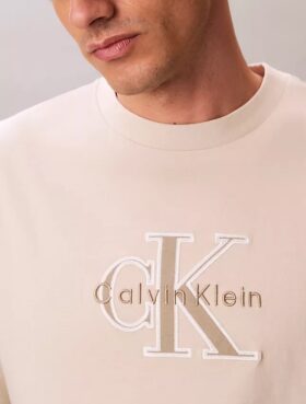 T-shirt classica con grafica Monologo