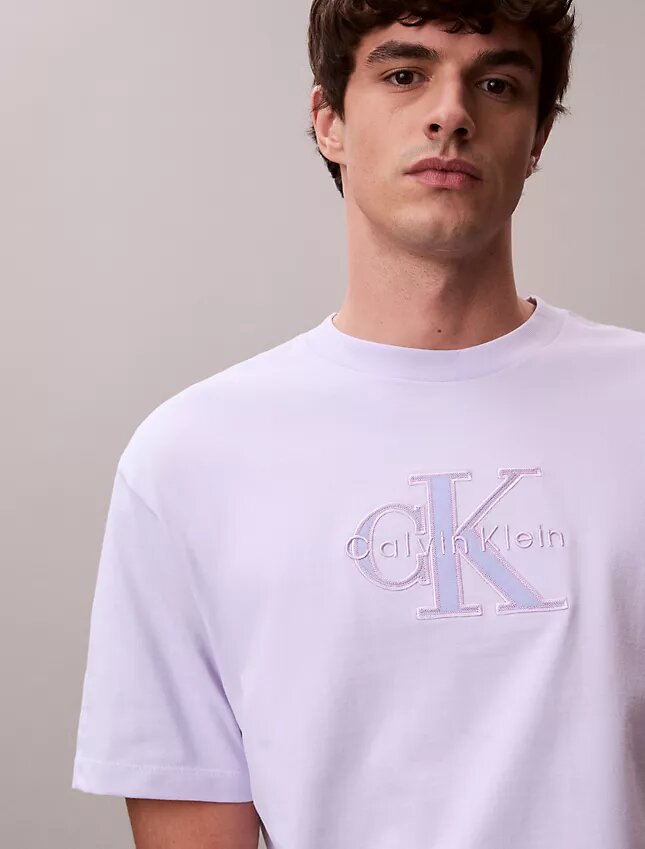 T-shirt classica con grafica Monologo T-shirt classica con grafica Monologo