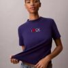 T-shirt classica con logo a cuore T-shirt classica con logo a cuore