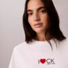 T-shirt classica con logo a cuore T-shirt classica con logo a cuore