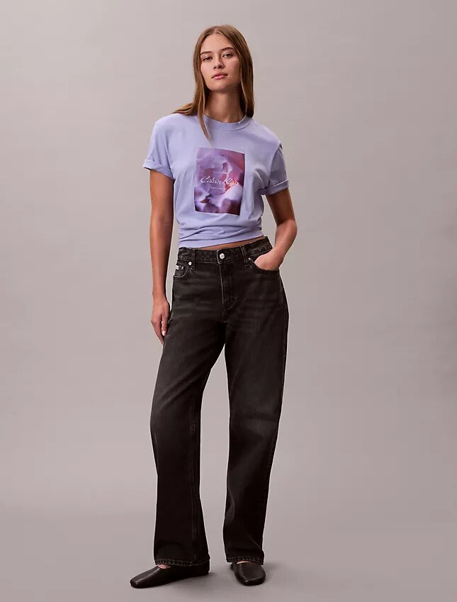 T-shirt classica con logo floreale T-shirt classica con logo floreale