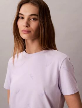 T-shirt classica con logo in caratteri script su tutta la superficie