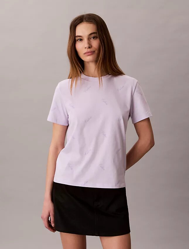 T-shirt classica con logo in caratteri script su tutta la superficie T-shirt classica con logo in caratteri script su tutta la superficie