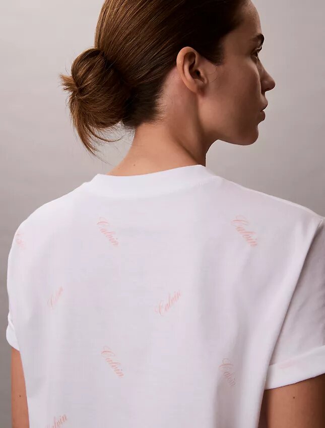 T-shirt classica con logo in caratteri script su tutta la superficie T-shirt classica con logo in caratteri script su tutta la superficie