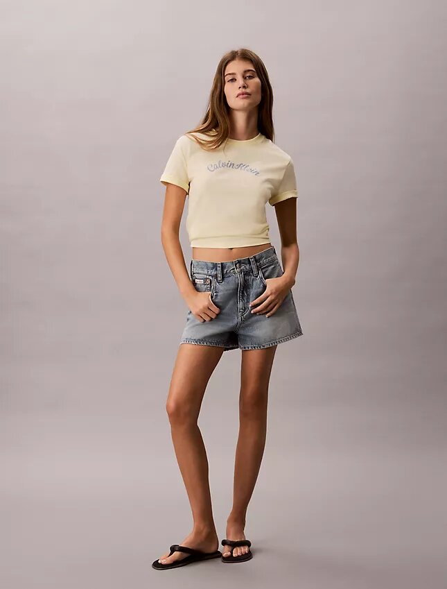 T-shirt classica con logo in feltro T-shirt classica con logo in feltro