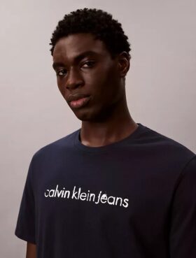 T-shirt classica con logo in minuscolo