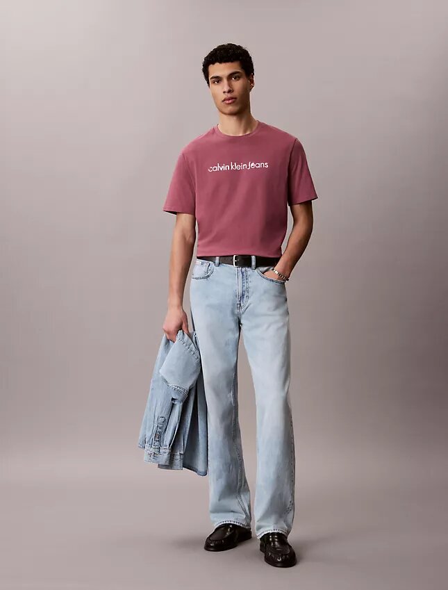 T-shirt classica con logo in minuscolo T-shirt classica con logo in minuscolo