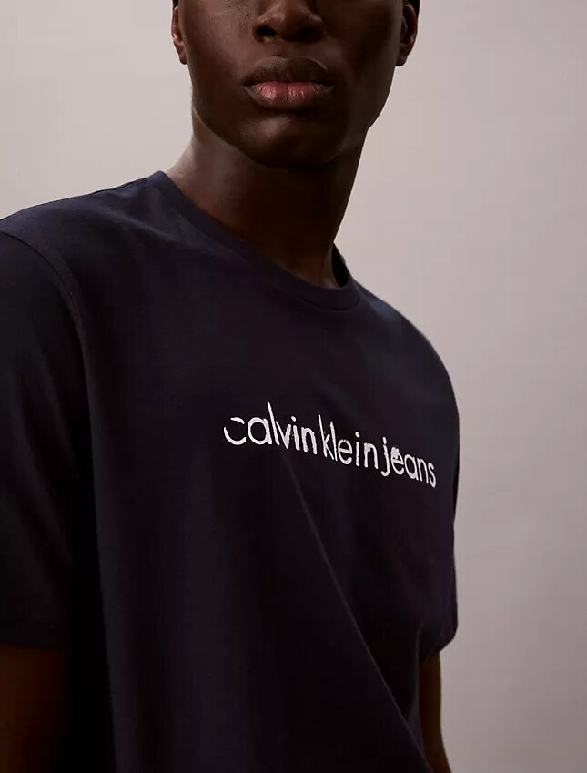 T-shirt classica con logo in minuscolo T-shirt classica con logo in minuscolo