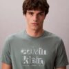 T-shirt classica con logo in ombreggiatura