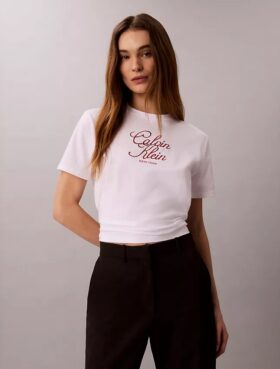 T-shirt classica con logo in stile script