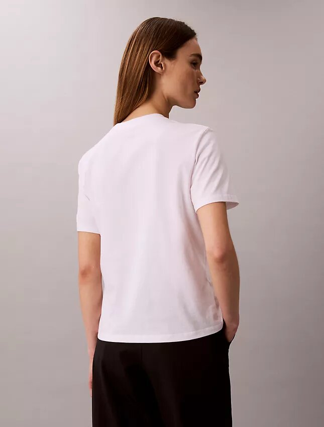 T-shirt classica con logo in stile script T-shirt classica con logo in stile script