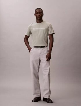 T-shirt classica con logo stampato a caldo