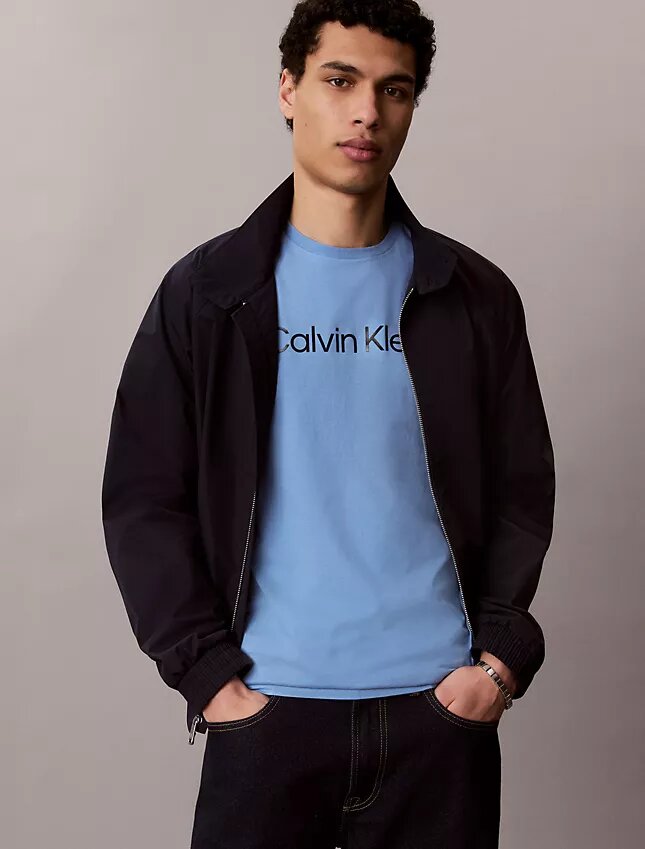 T-shirt classica con logo standard T-shirt classica con logo standard
