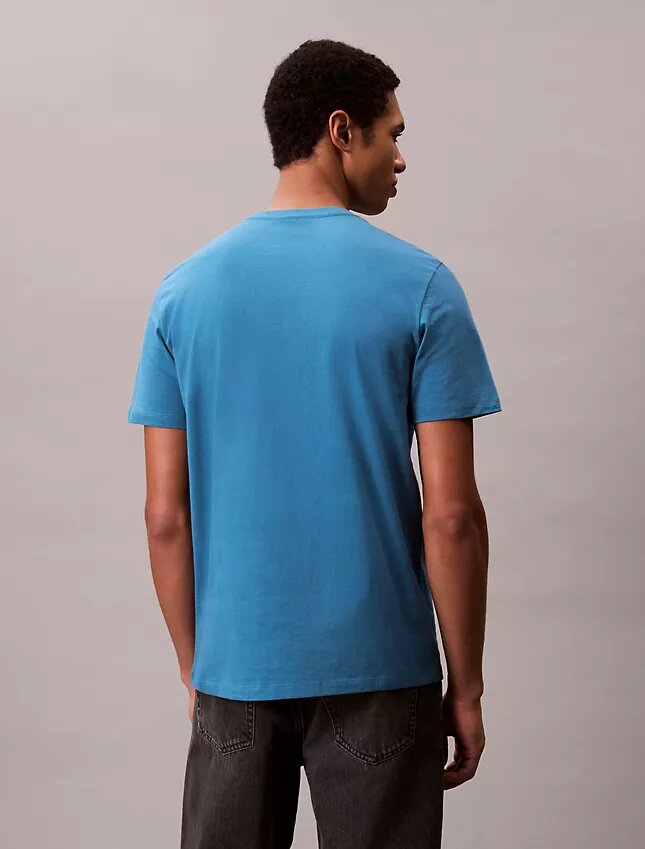 T-shirt classica con logo verticale T-shirt classica con logo verticale