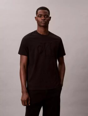 T-shirt classica con Monogram in rilievo