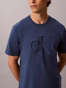T-shirt classica con Monogram in rilievo