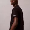 T-shirt classica con Monogram in rilievo