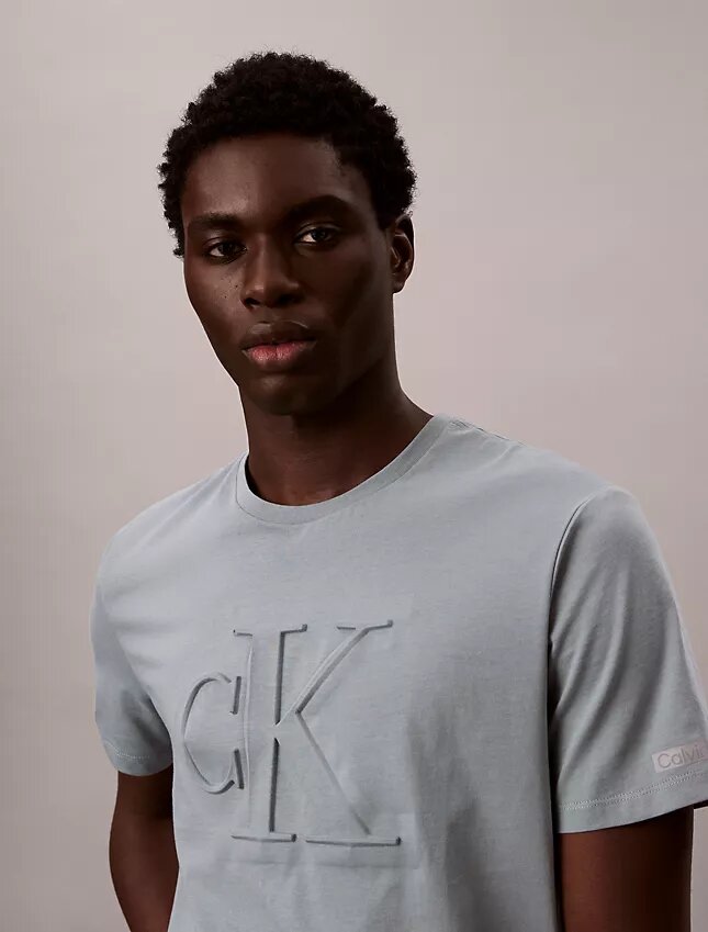 T-shirt classica con Monogram in rilievo T-shirt classica con Monogram in rilievo
