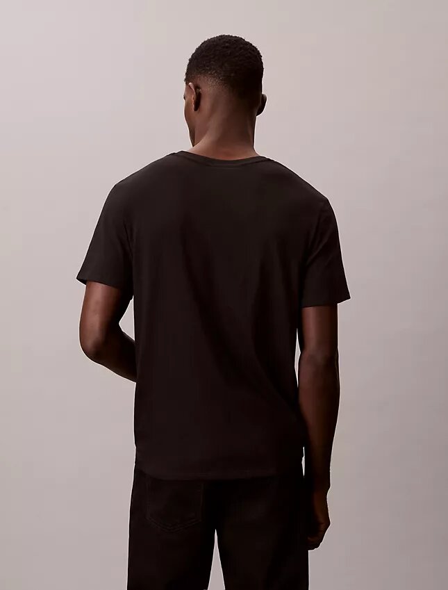 T-shirt classica con scollo a V Liquid Touch T-shirt classica con scollo a V Liquid Touch