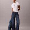 T-shirt classica con stampa floreale T-shirt classica con stampa floreale