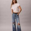 T-shirt classica con stampa floreale T-shirt classica con stampa floreale