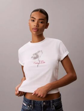 T-shirt classica con stampa floreale