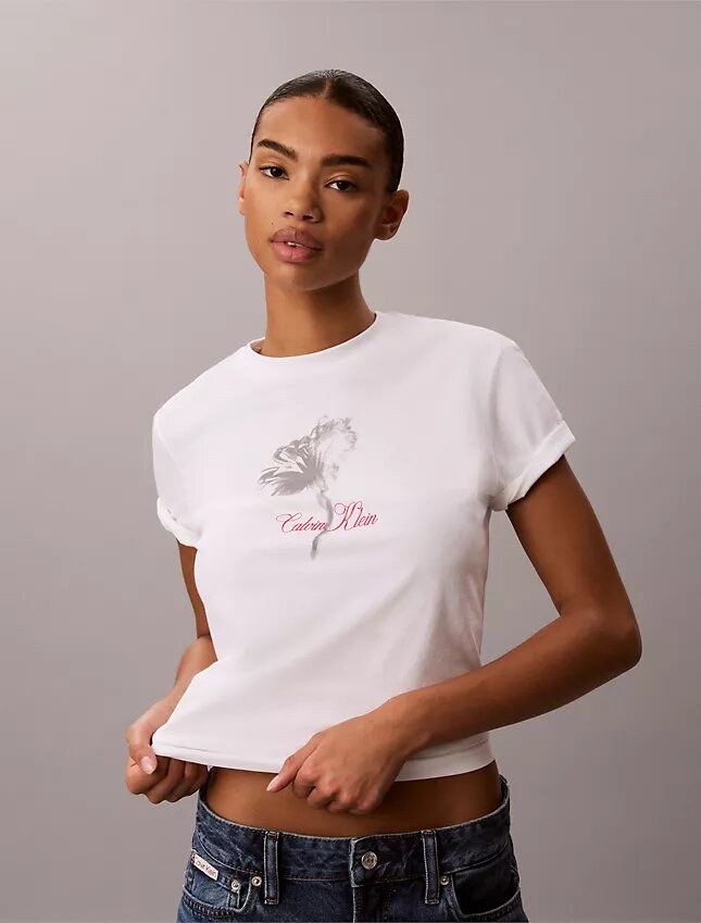 T-shirt classica con stampa floreale T-shirt classica con stampa floreale