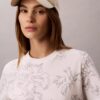 T-shirt classica con stampa floreale T-shirt classica con stampa floreale