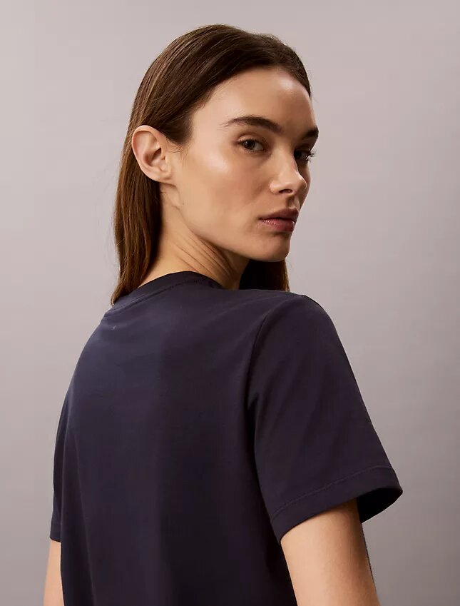 T-shirt classica con stampa floreale T-shirt classica con stampa floreale