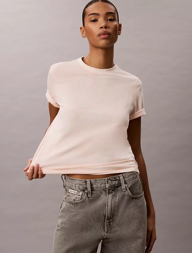 T-shirt classica con stampa floreale T-shirt classica con stampa floreale