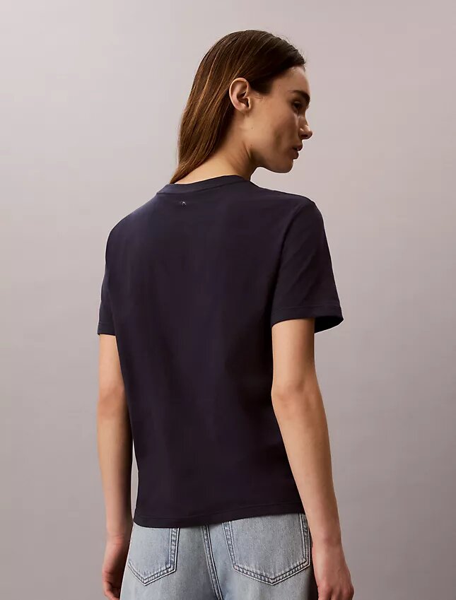 T-shirt classica con stampa floreale T-shirt classica con stampa floreale