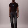 T-shirt comoda con grafica del logo 1989 T-shirt comoda con grafica del logo 1989