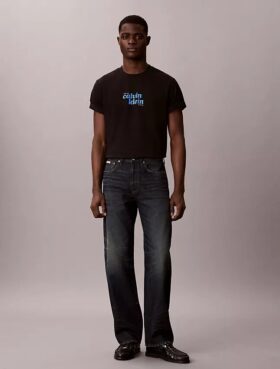 T-shirt comoda con grafica del logo 1989