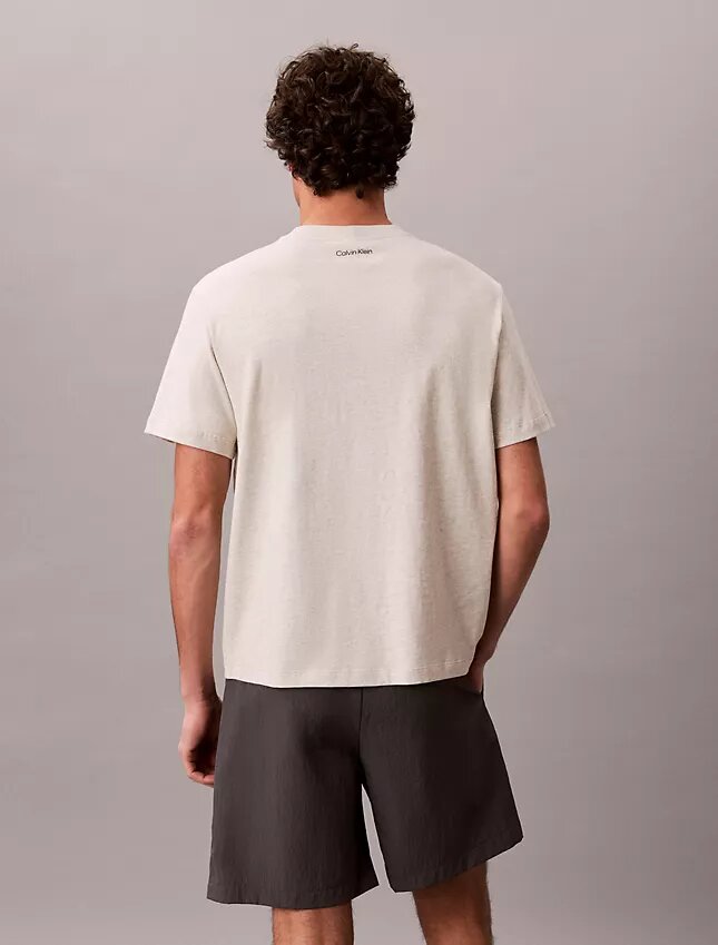 T-shirt comoda con grafica del logo 1989 T-shirt comoda con grafica del logo 1989