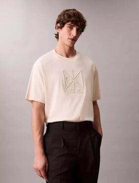 T-shirt comoda con logo