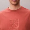 T-shirt comoda con logo ricamato T-shirt comoda con logo ricamato