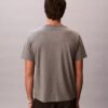 T-shirt comoda con Monogram ricamato T-shirt comoda con Monogram ricamato