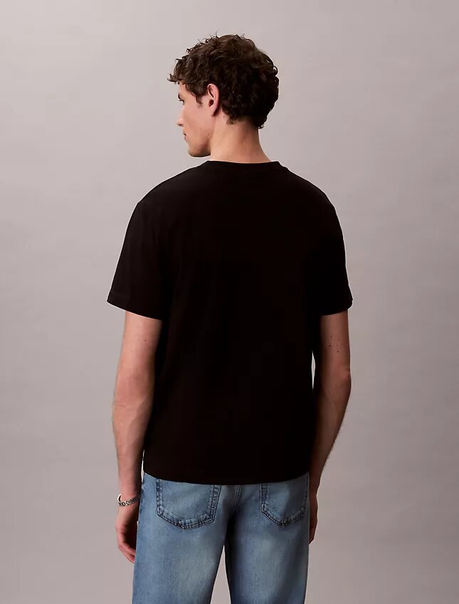 T-shirt comoda con Monogram ricamato T-shirt comoda con Monogram ricamato