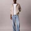 T-shirt comoda con Monogram su tutta la superficie T-shirt comoda con Monogram su tutta la superficie