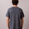 T-shirt comoda con Monogram su tutta la superficie T-shirt comoda con Monogram su tutta la superficie