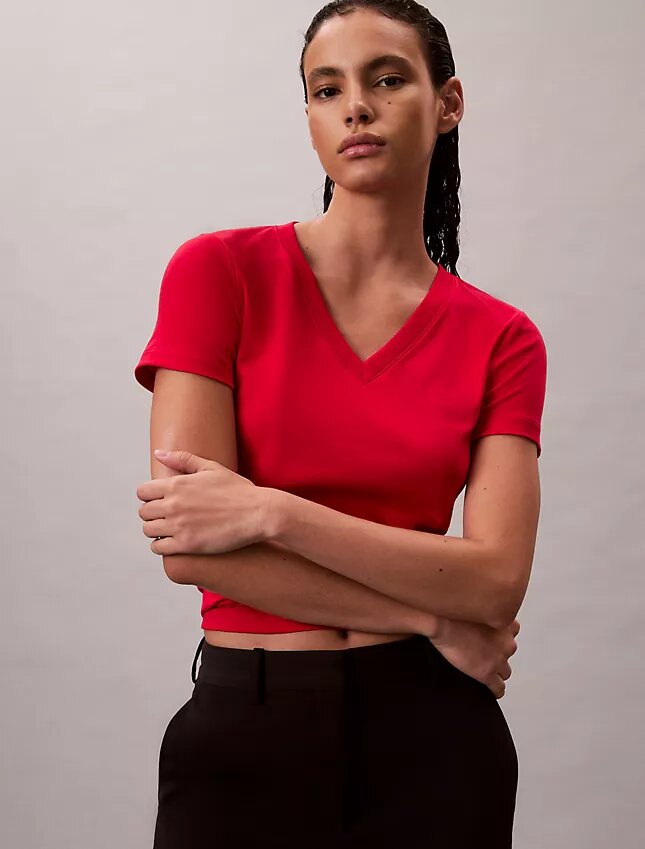 T-shirt comoda con scollo a V in cotone Liquid T-shirt comoda con scollo a V in cotone Liquid