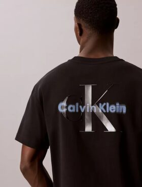 T-shirt con grafica Monologo Liquid