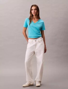T-shirt con scollo a V e Monogram