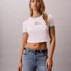 T-shirt corta con bordo a ringu e grafica con logo T-shirt corta con bordo a ringu e grafica con logo