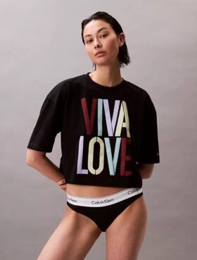 T-shirt corta e comoda Marc Hundley Pride Viva Love