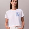 T-shirt corta squadrata con logo in script T-shirt corta squadrata con logo in script