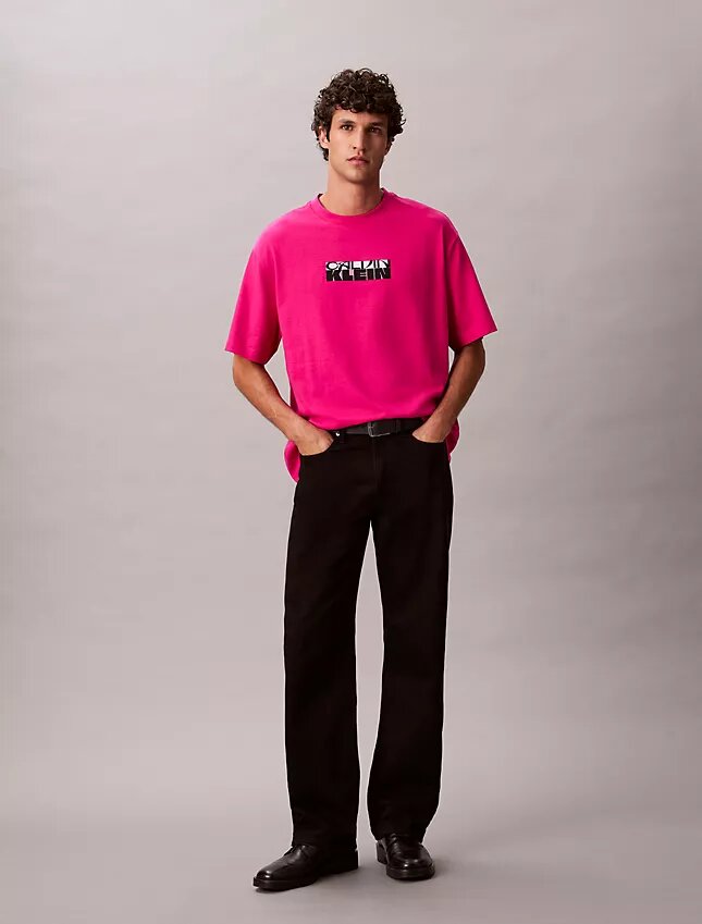 T-shirt dal taglio comodo con logo a blocchi T-shirt dal taglio comodo con logo a blocchi