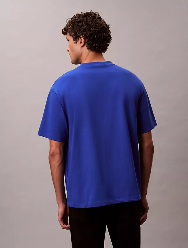 T-shirt dal taglio comodo con logo a blocchi T-shirt dal taglio comodo con logo a blocchi