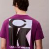 T-shirt dal taglio comodo con logo in evidenza T-shirt dal taglio comodo con logo in evidenza
